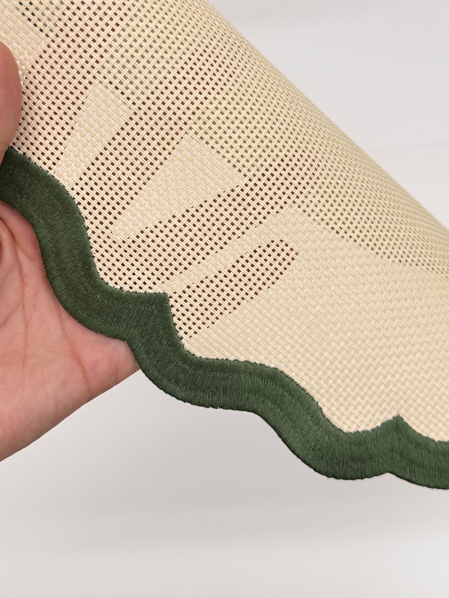 Synthetic straw placemats