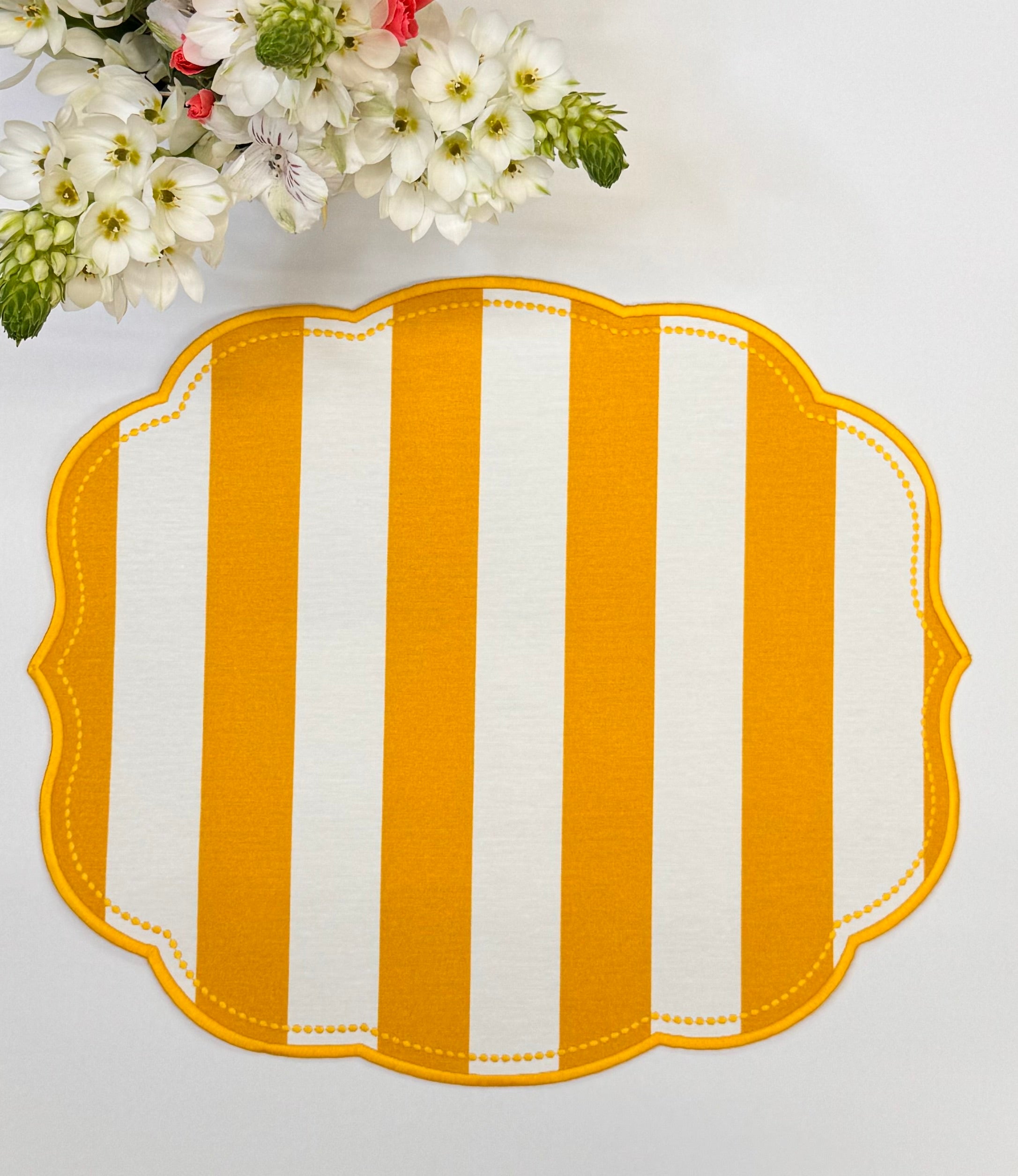 Yellow stripes placemat Waterproof