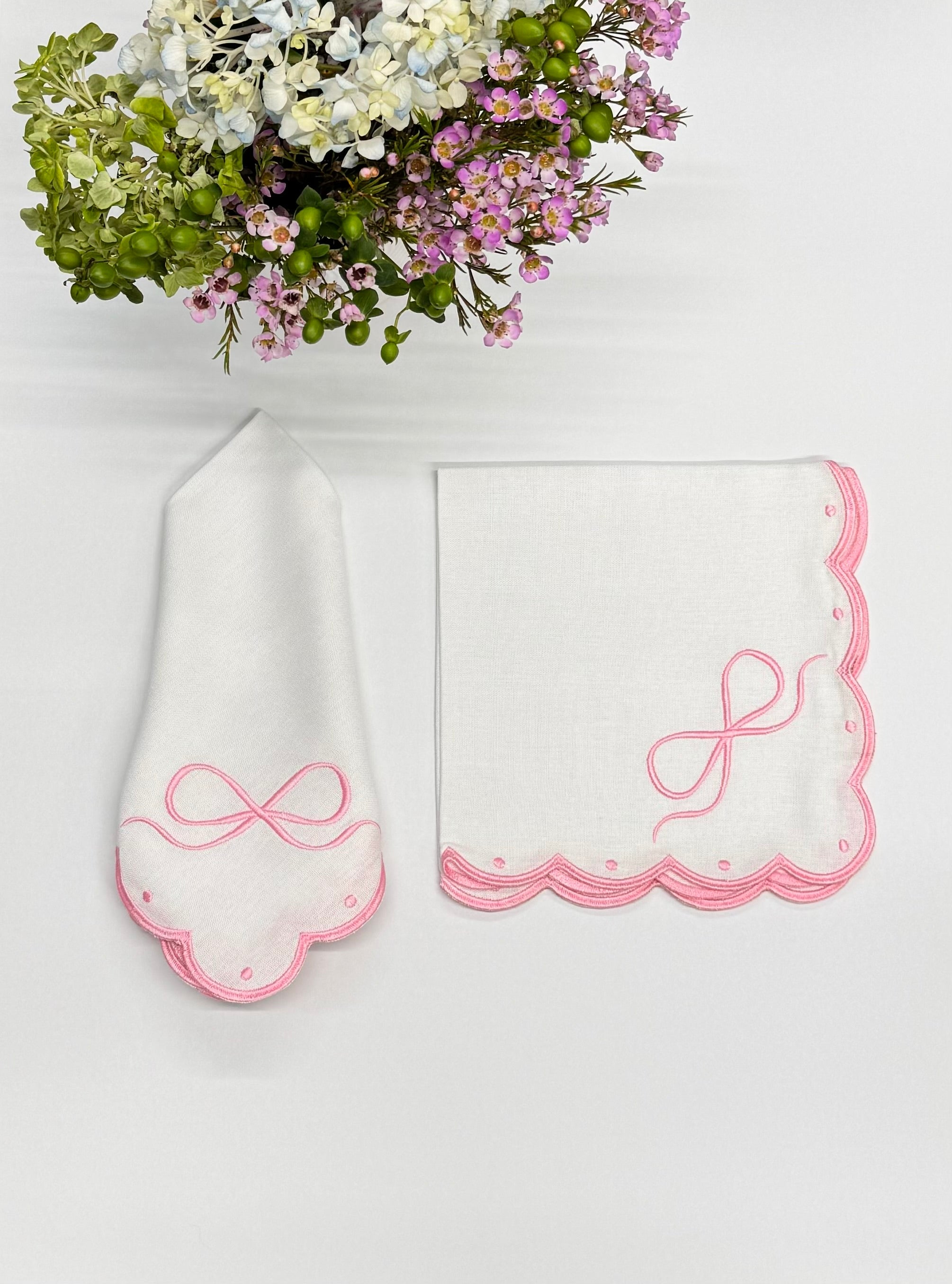 Bow in pink napkin