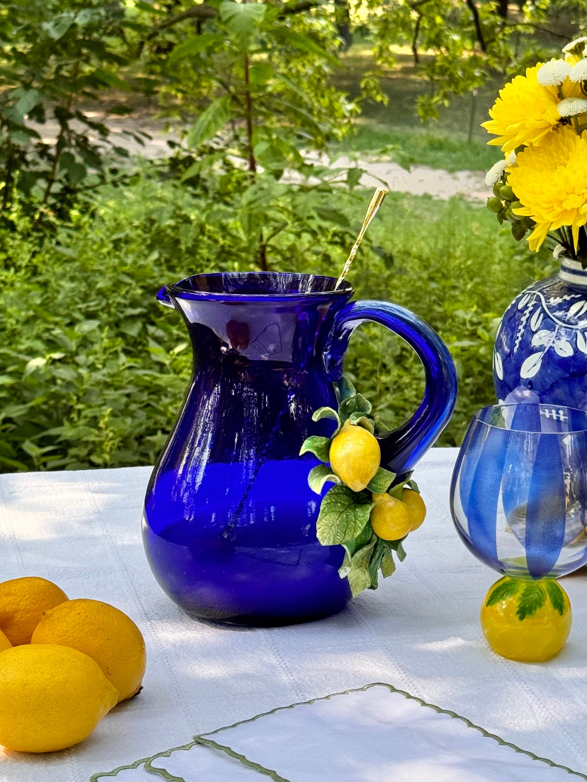 Pitcher Lemon Appliques