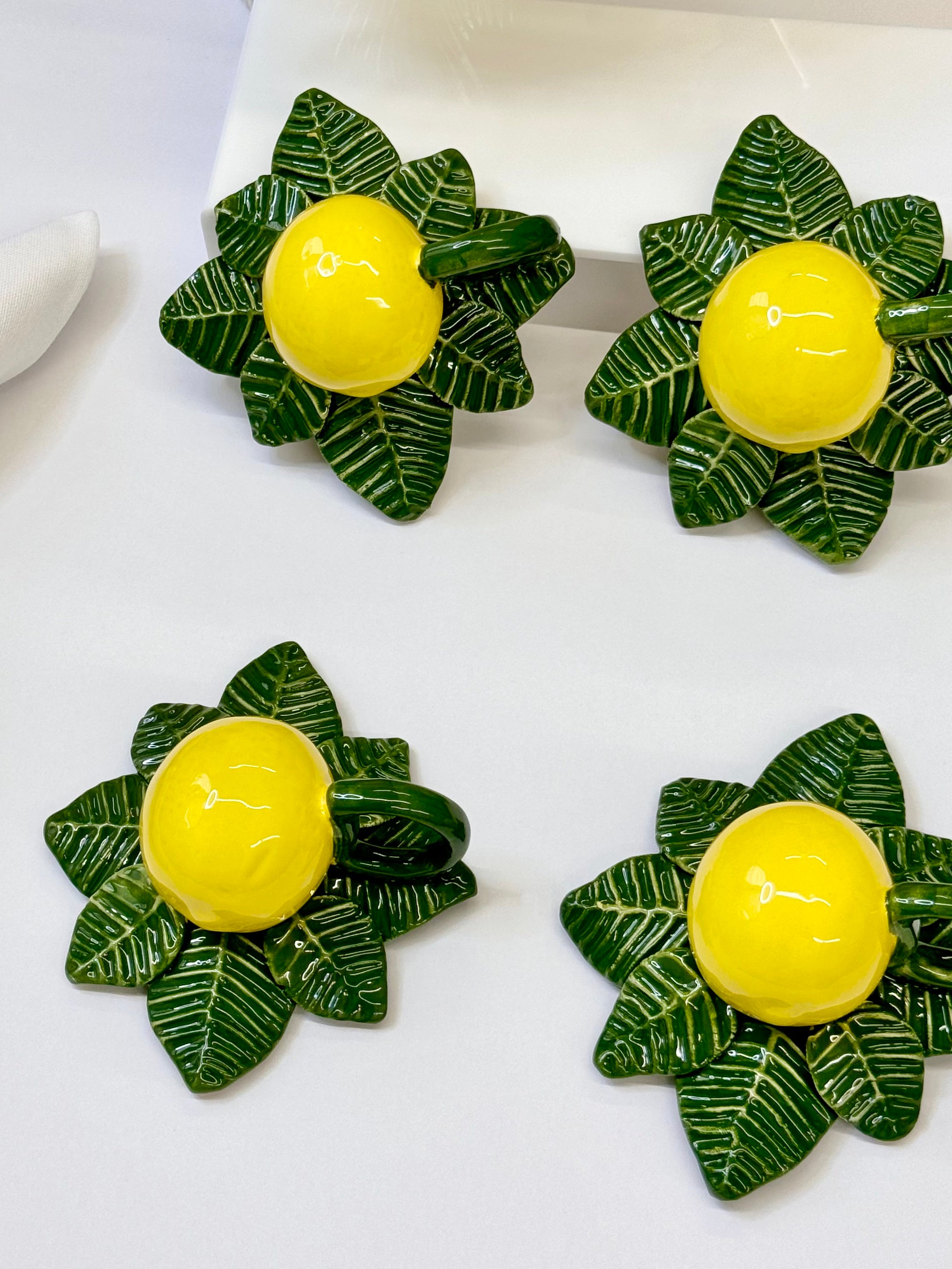 Lemon/Leaf Napkin Ring