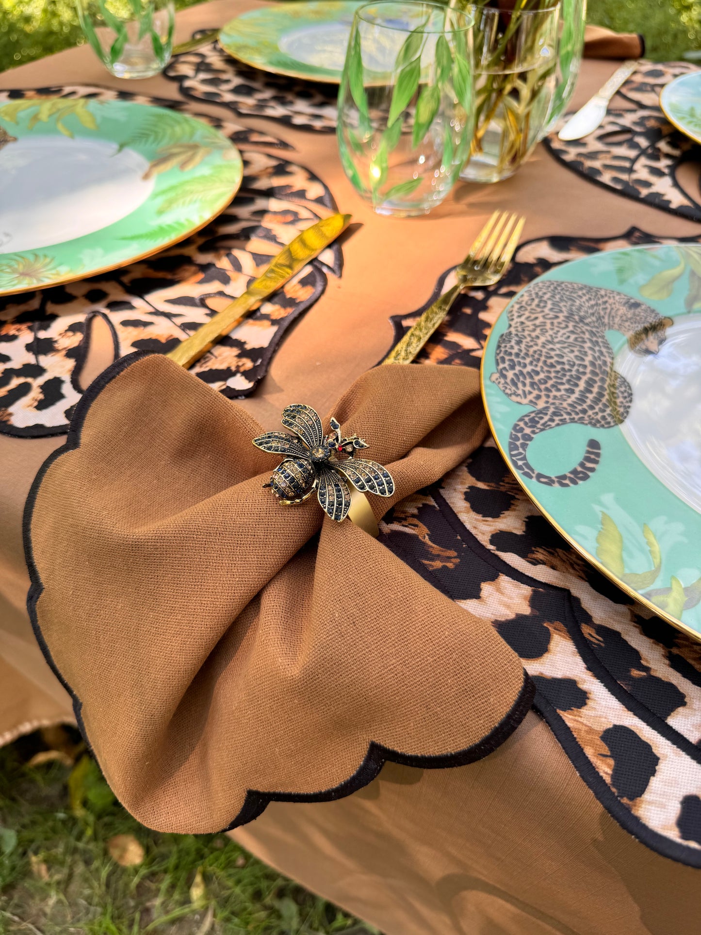 Bee Napkin Ring (set of 2)